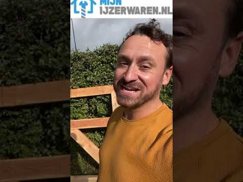 Zelf een houten poort maken met Jessy, MijnIJzerwaren en Freds bouwtekeningen