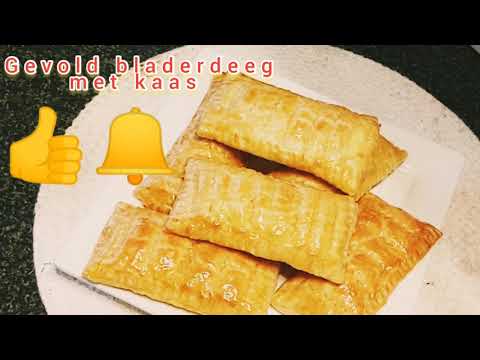 makkelijk Gevuld bladerdeeg hapjes met kaas 😋😋lekker 🥟🥟